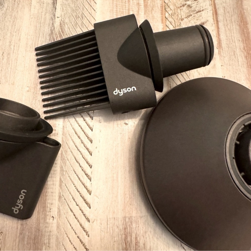 Dyson Supersonic Hair Dryer Wide Tooth Comb Attachment